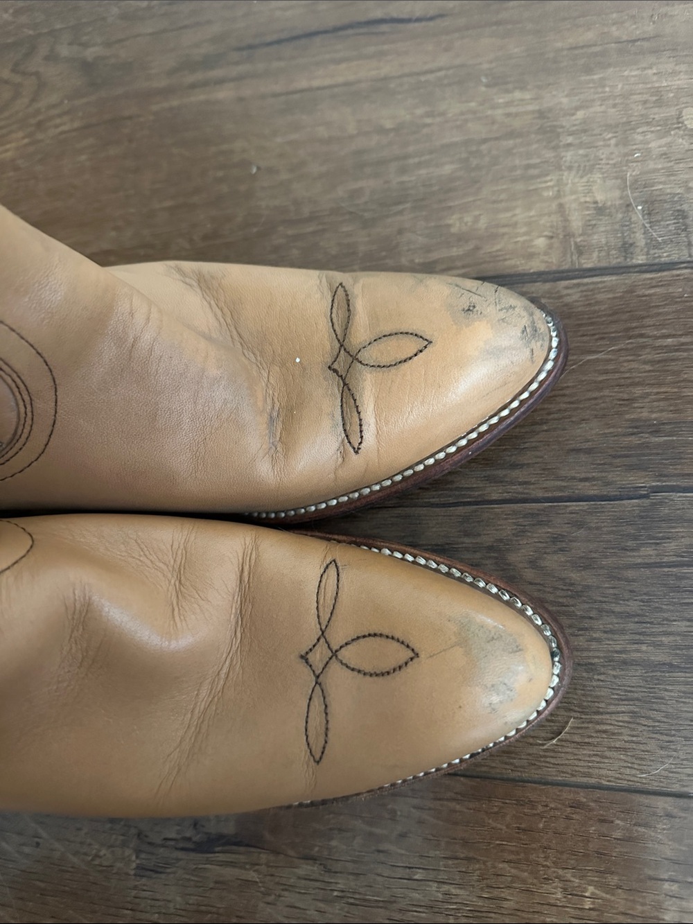 Frye Women's Tan Leather Western Heeled Boots - Picture 3 of 8